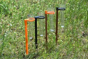 Rain Fold Rain Gauges with a New Pole Color 